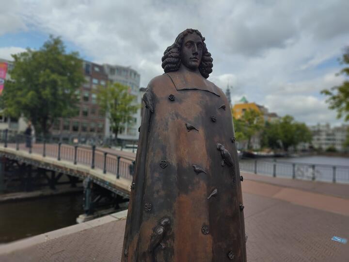 Spinoza
